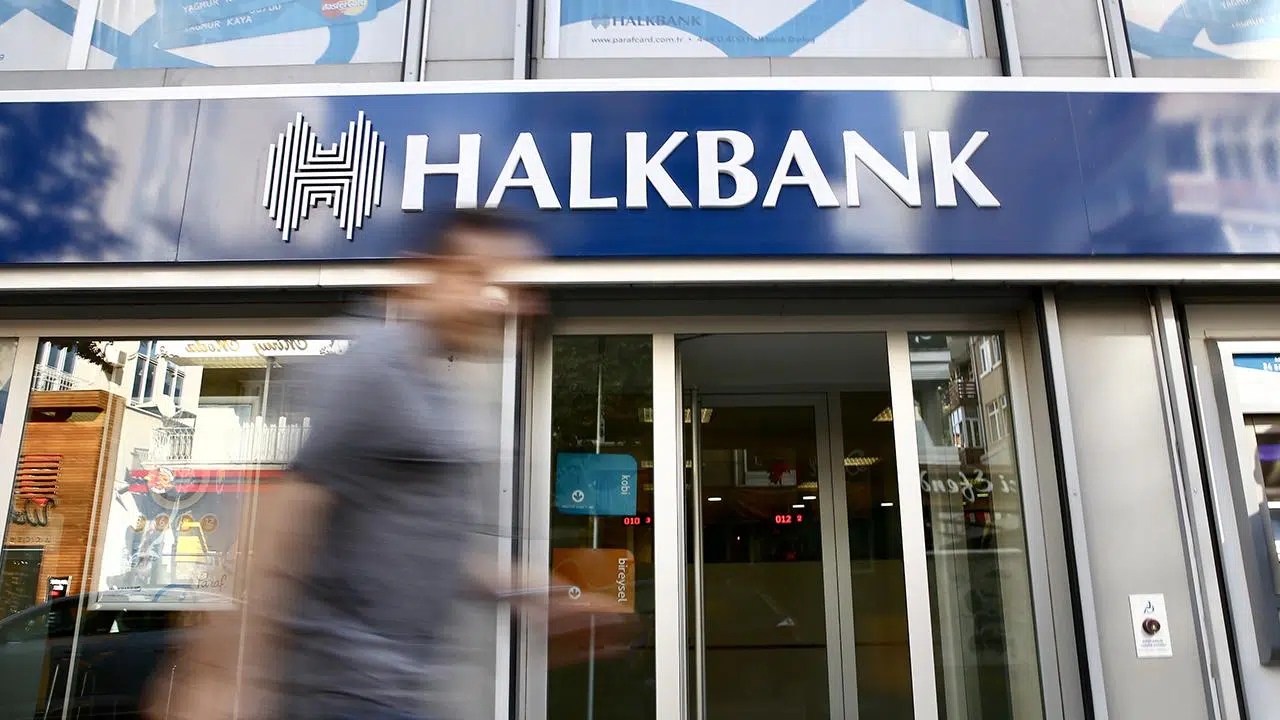 Halkbank duyurdu, 150 ve 500 bin TL arasında nakit kredi ödeniyor