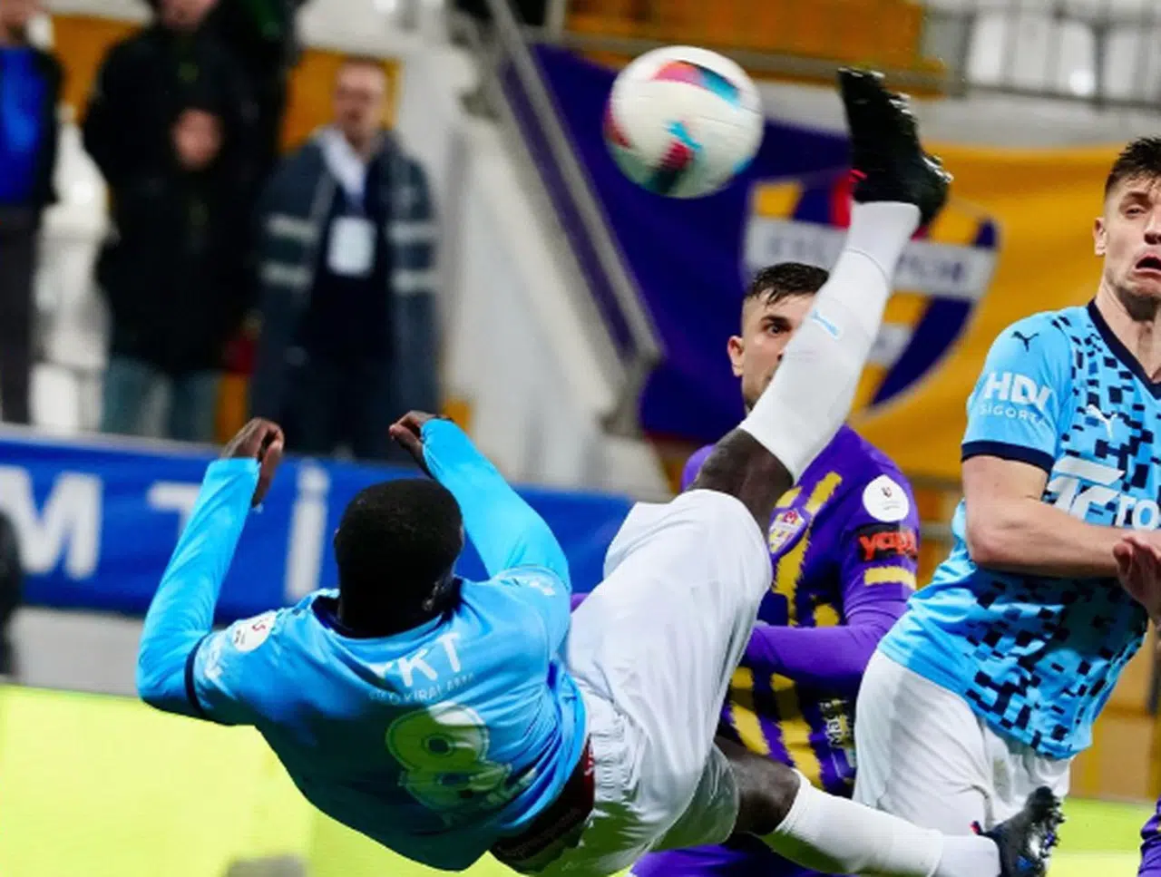 Başakşehir Eyüpspor'u 3-1 yendi