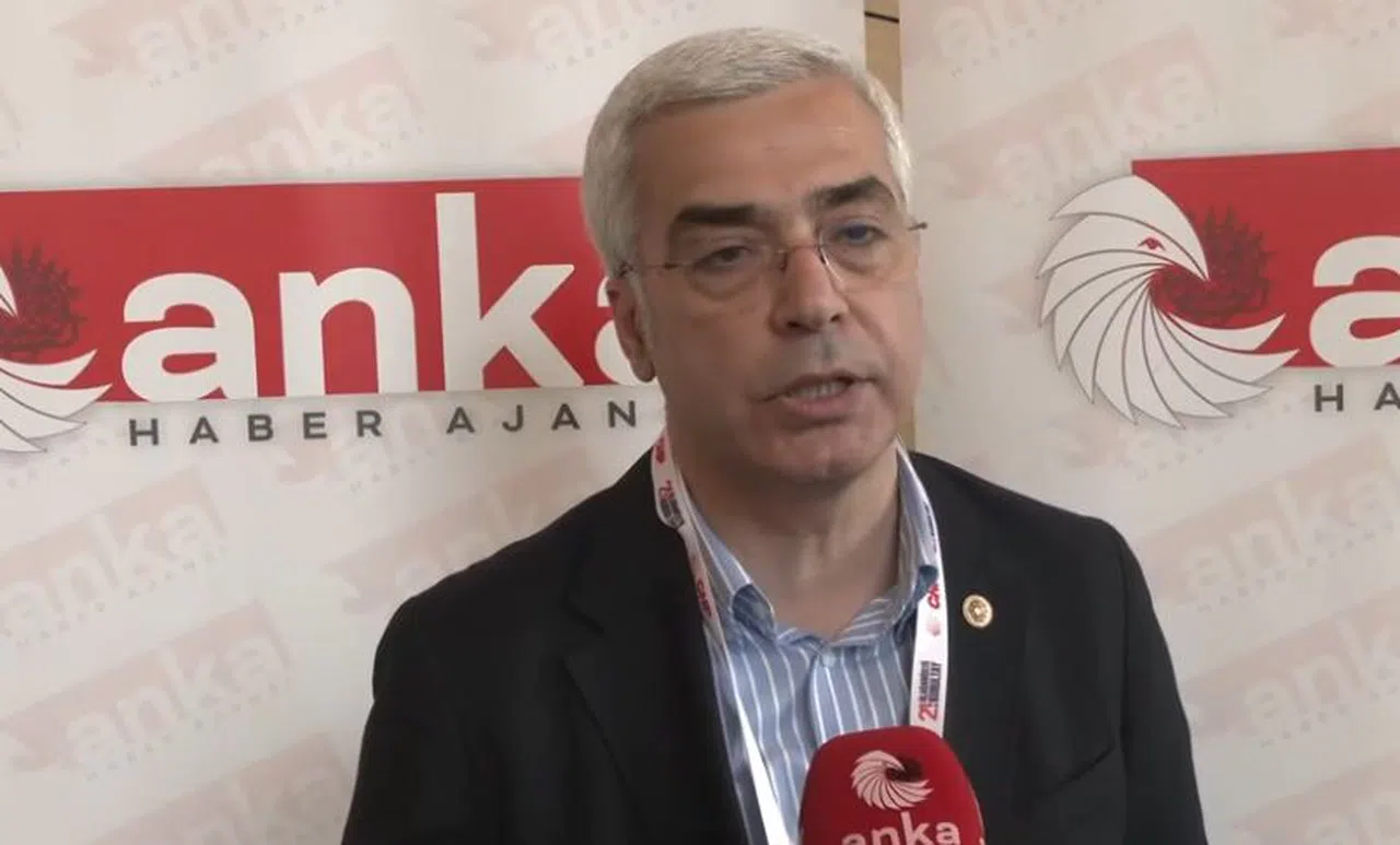 Salih Uzun: “Bu Kurultay Birlik ve Demokrasi Mesajıdır”