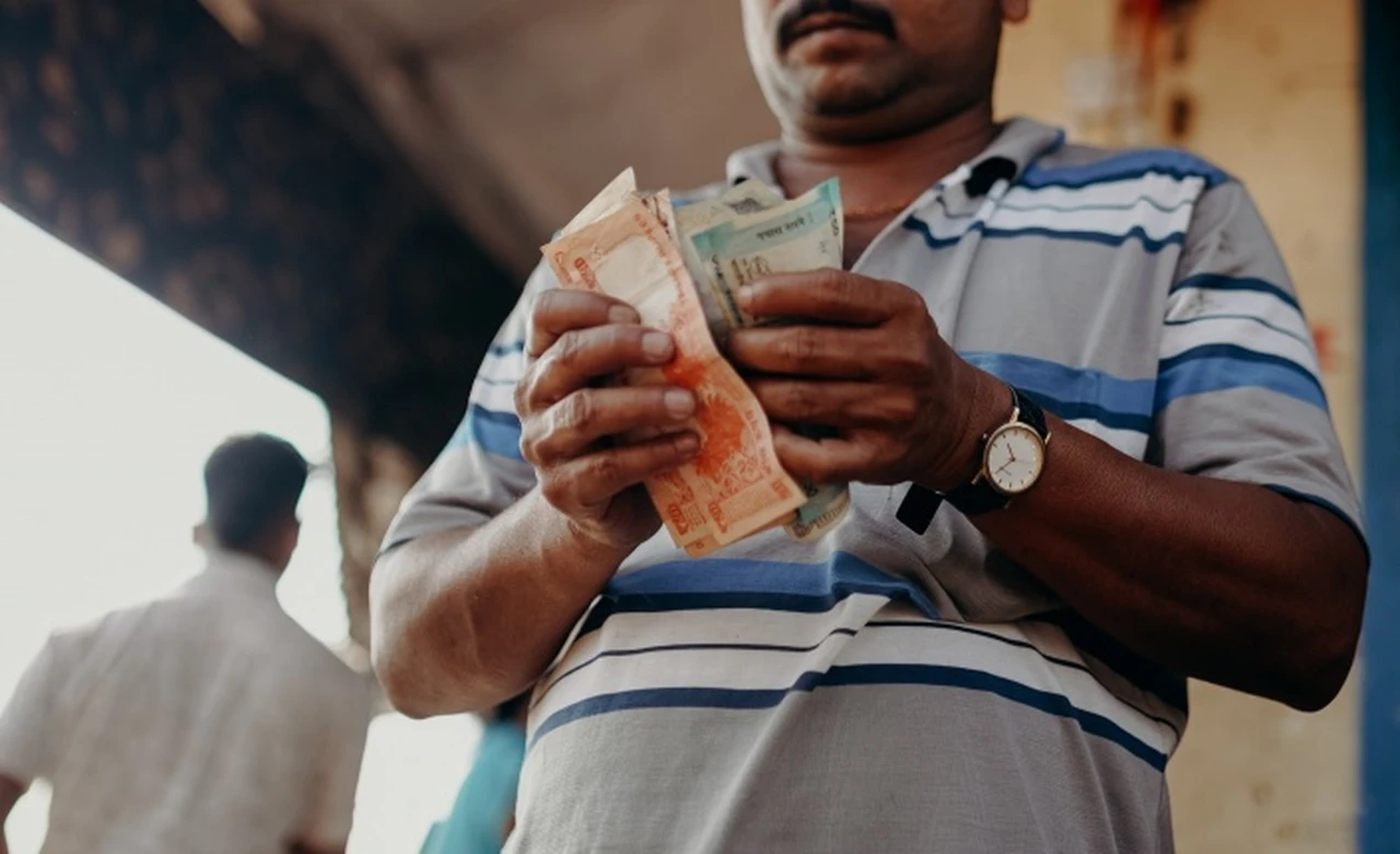 Banka kartı olanlar için duyuru: Banka IBAN hesabınıza 10 bin TL yatacağı açıklandı!