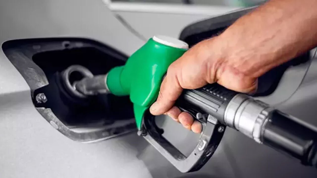 Akaryakıt Fiyatlarına Büyük İndirim! Motorin ve Benzin Fiyatları Düştü