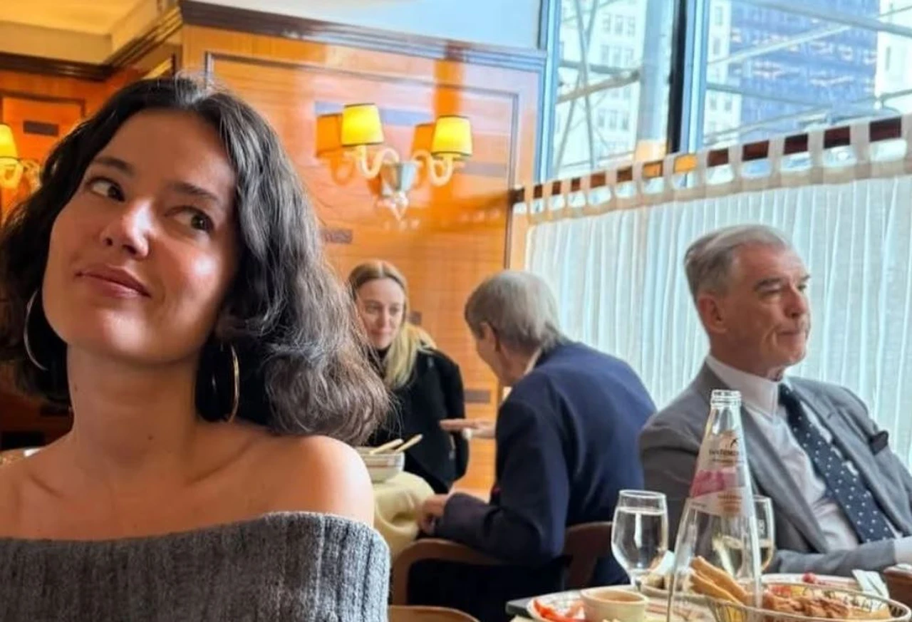 Pelin Akil’in New York Sürprizi: James Bond’la Aynı Karede