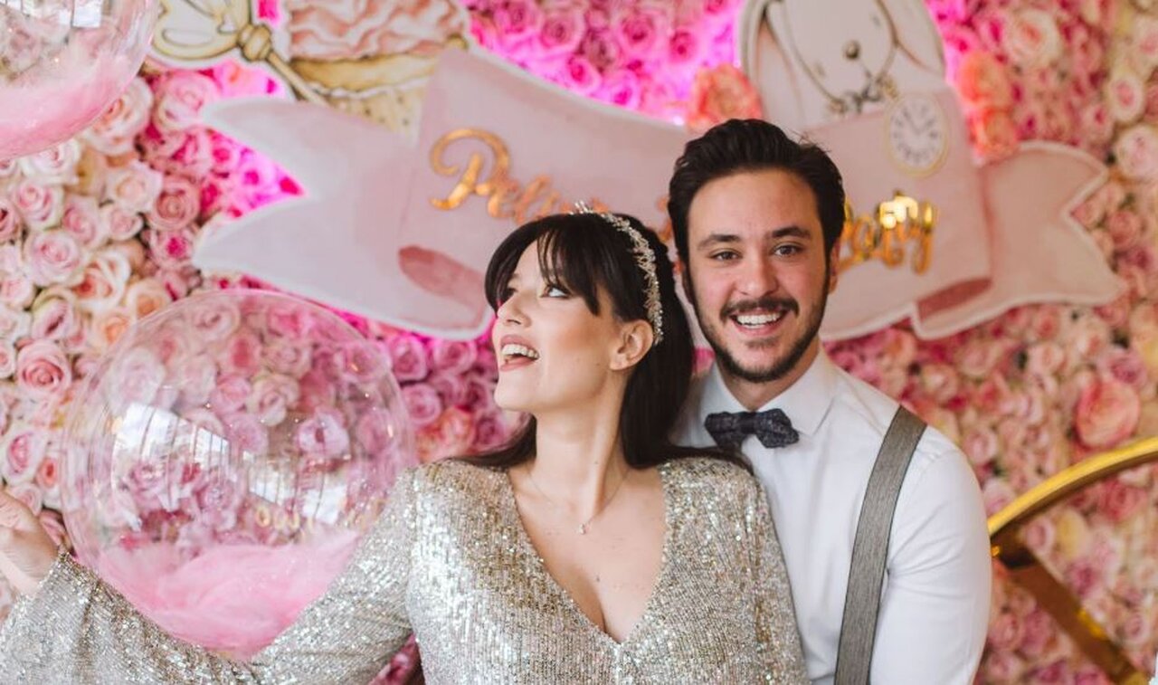 Pelin Akil ve Anıl Altan Ayrıldı mı? Doğum Günü Kutlamasında Dikkat Çeken Detaylar