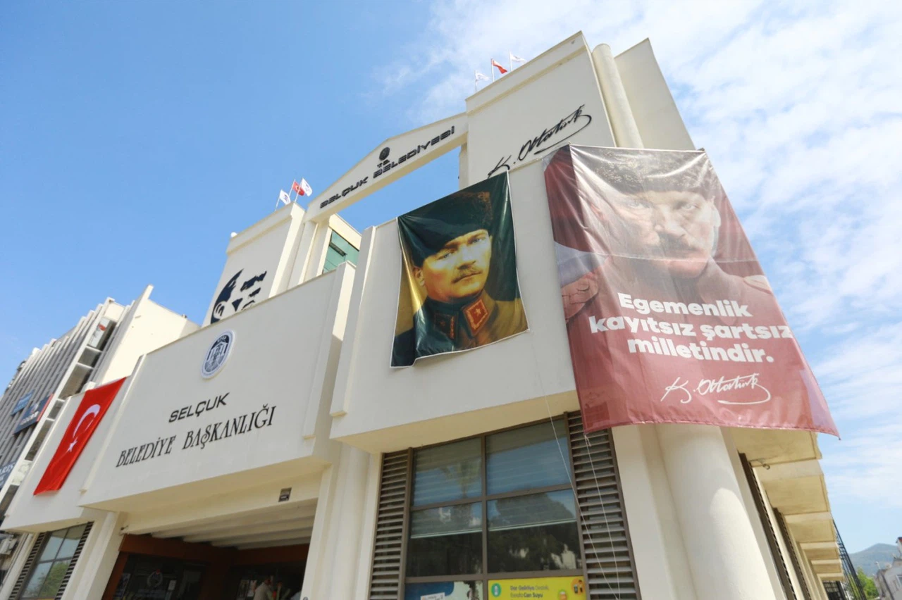 Başkan Sengel: “İmamoğlu Umudu İçeride Yeşertiyor”