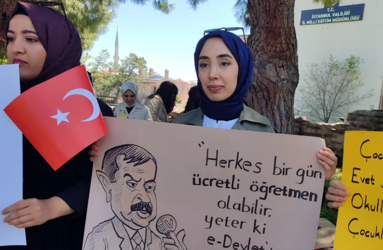 Öğretmenlerden MEB’e Tepki: “15 Bin Kontenjan Değil, En Az 86 Bin Ek Atama İstiyoruz”