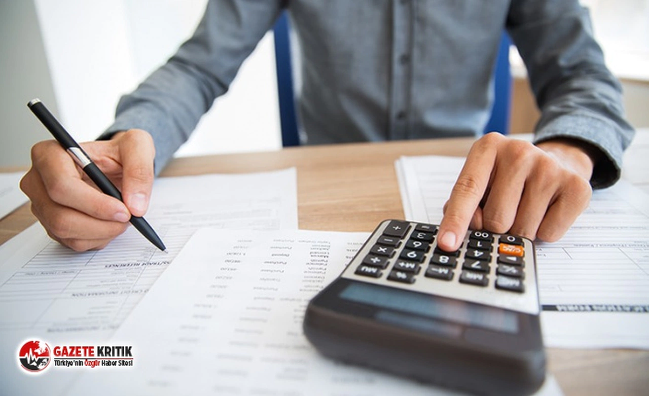 Saray Her Şeyi Satıyor!