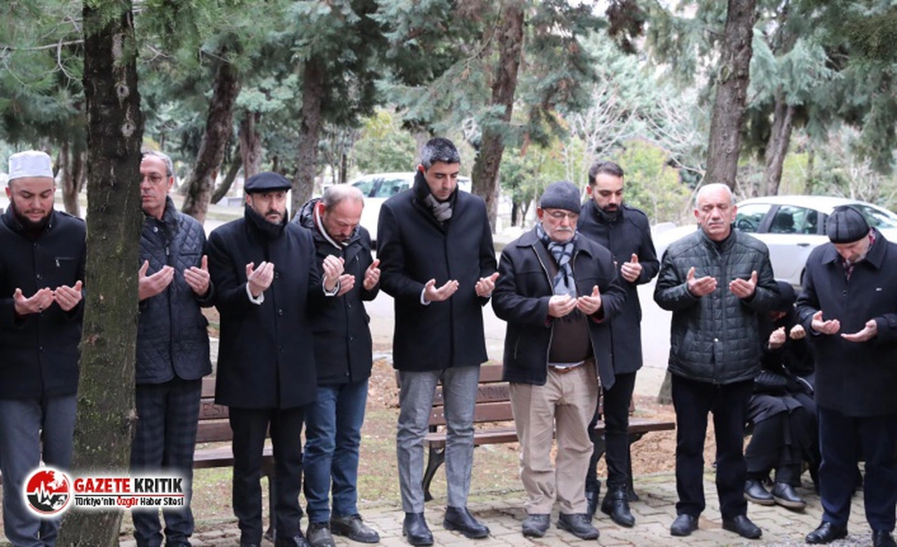 Yeşilyurt Apartmanı'nda Hayatını Kaybedenler Mezarları Başında Anıldı