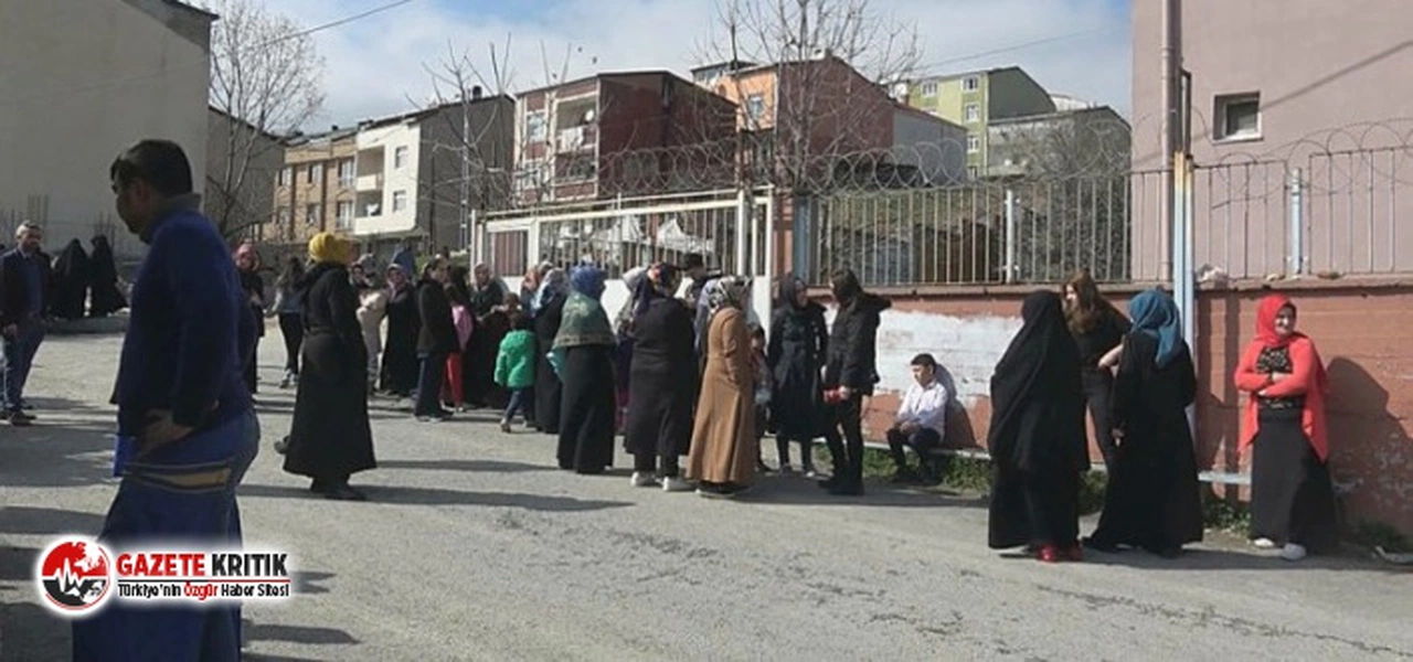 Velileri çıldırtan olay! Öğrencilerine hediye ettiği kitapta yazanları görünce...