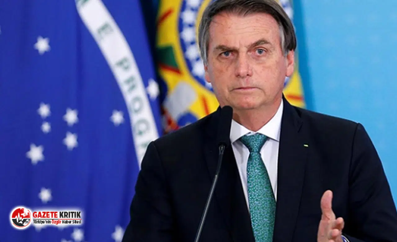 Koronavirüsü ciddiye almayan Sağlık Bakanı'nı görevden aldı