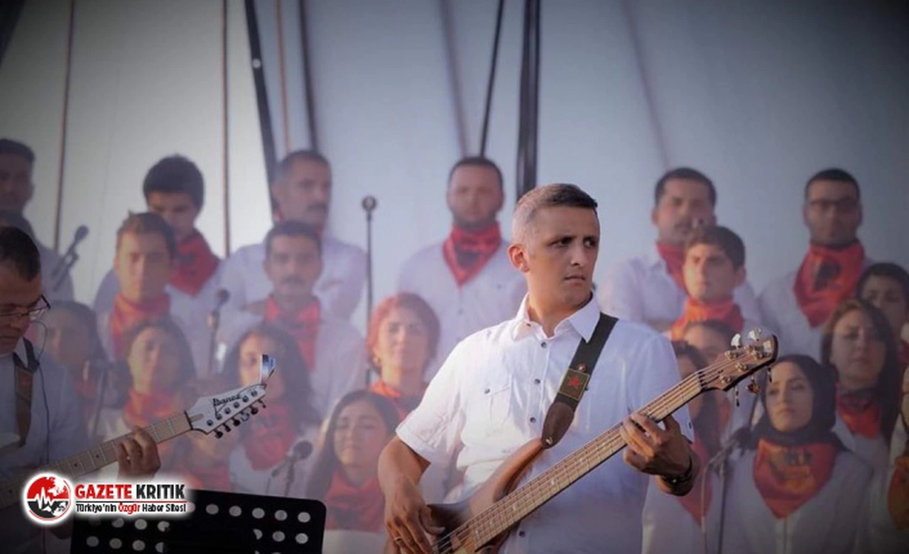 Türkü Akbayram, İbrahim Gökçek'i "uğurlama" türküsünü söyleyerek andı
