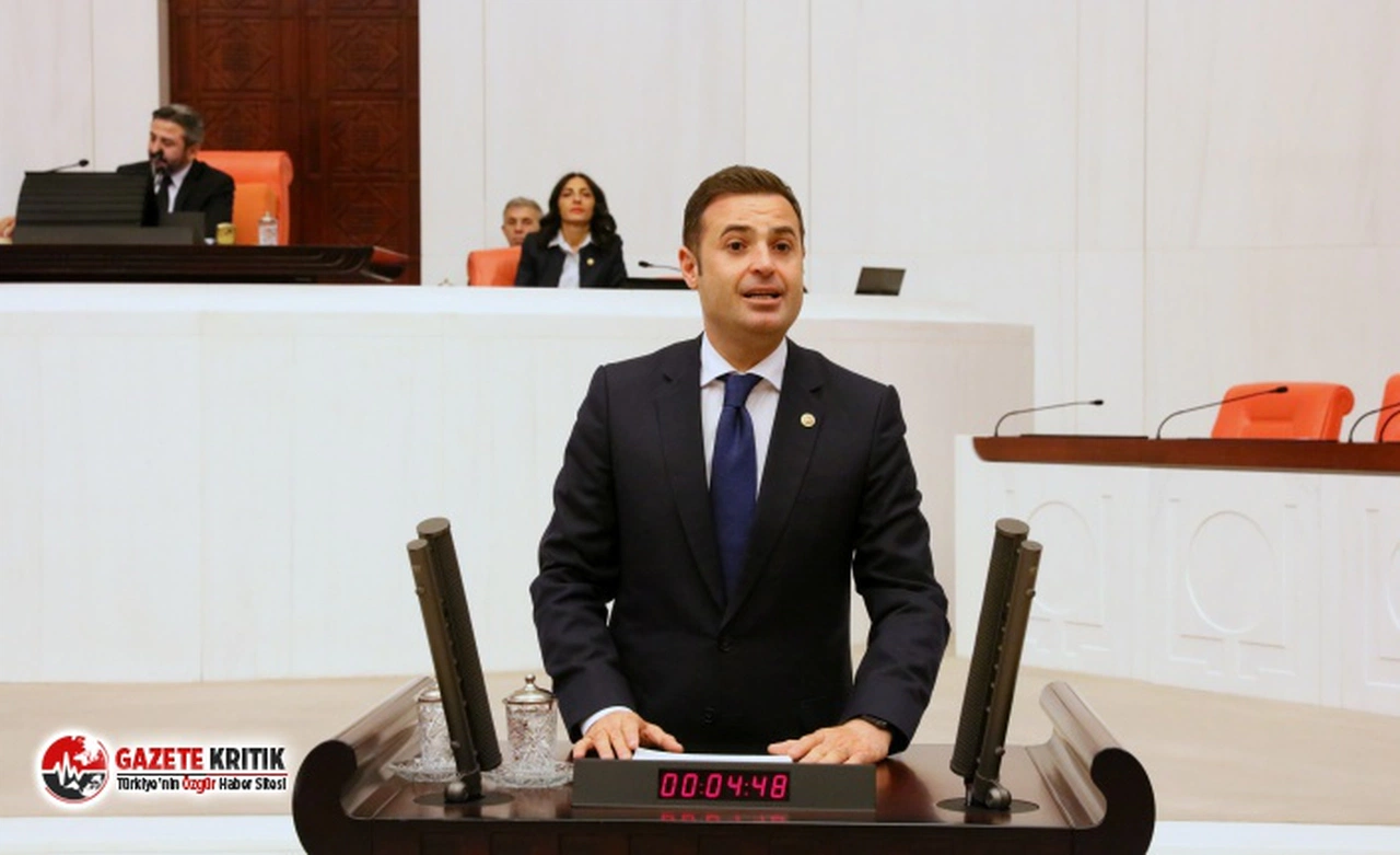 CHP'li Akın'dan 15 Temmuz mesajı: Milletimizin demokrasi inancı ve kararlılığı darbeyi önlemiştir