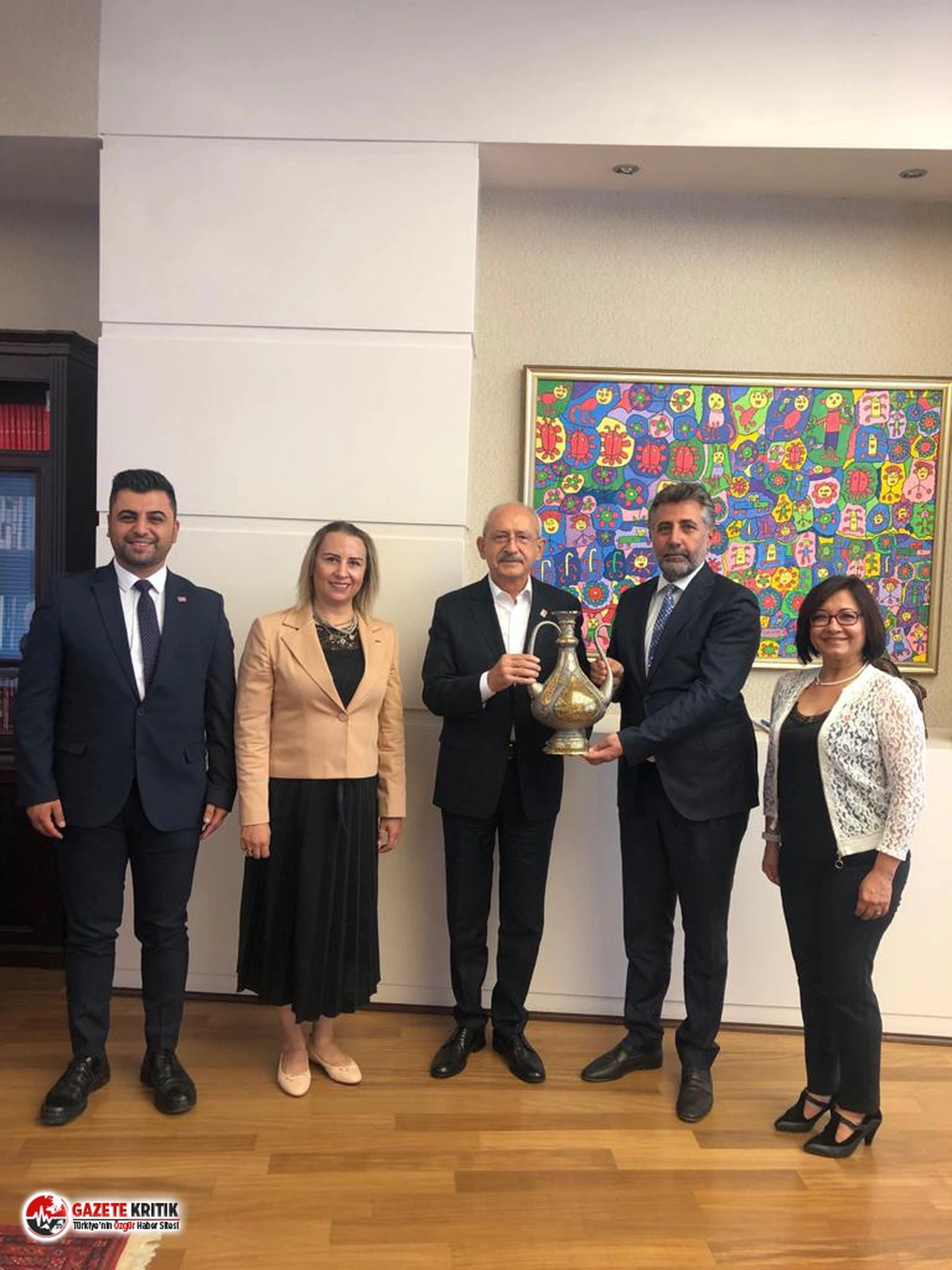 Başkan Sandal, CHP Genel Başkanı Kılıçdaroğlu'nu ziyaret etti