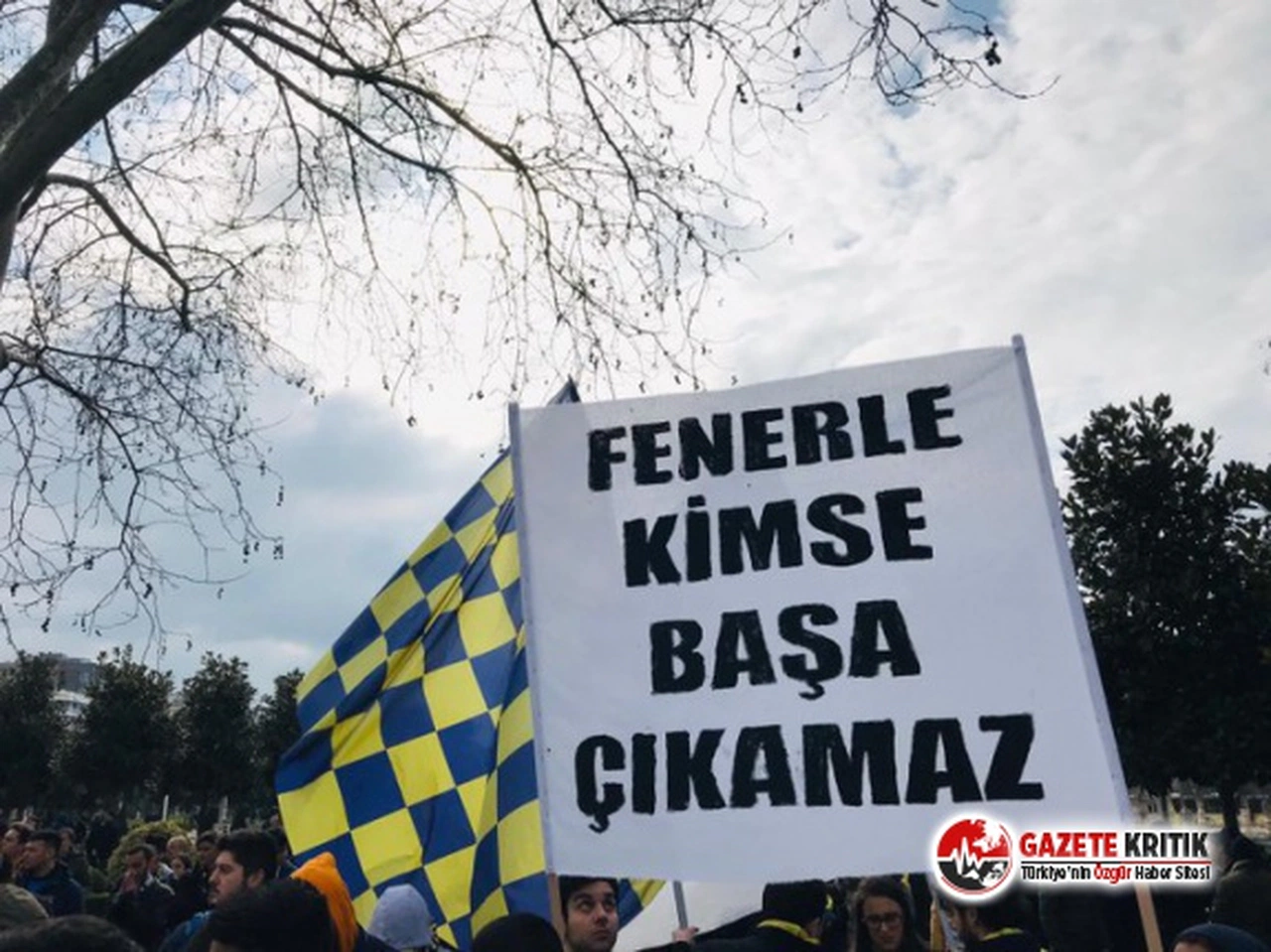 Fenerbahçe taraftarı tepki gösterdi "Beinsportsiptal" Türkiye gündemine oturdu!