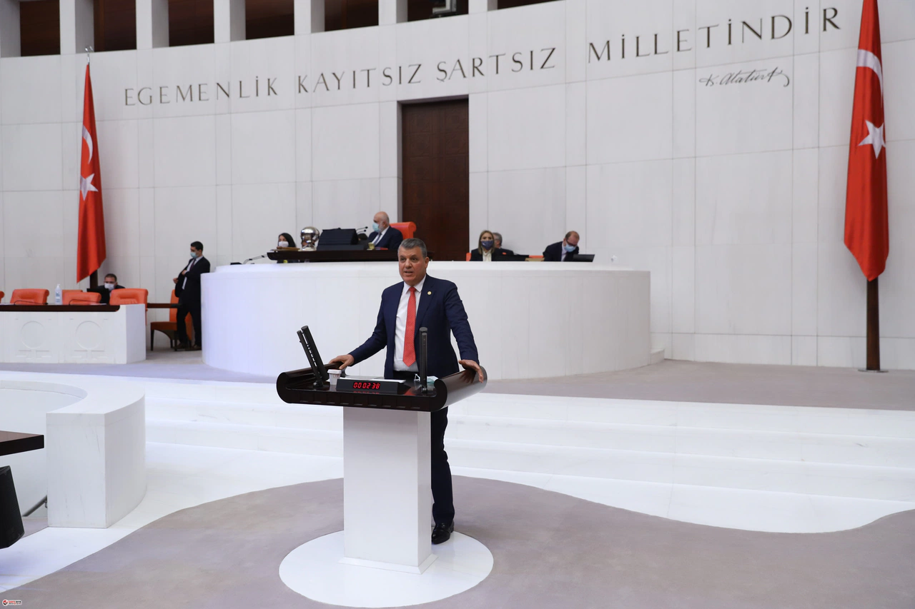 "Yeni fidanlar dikilsin, çiftçi ve köylü zararı karşılansın"