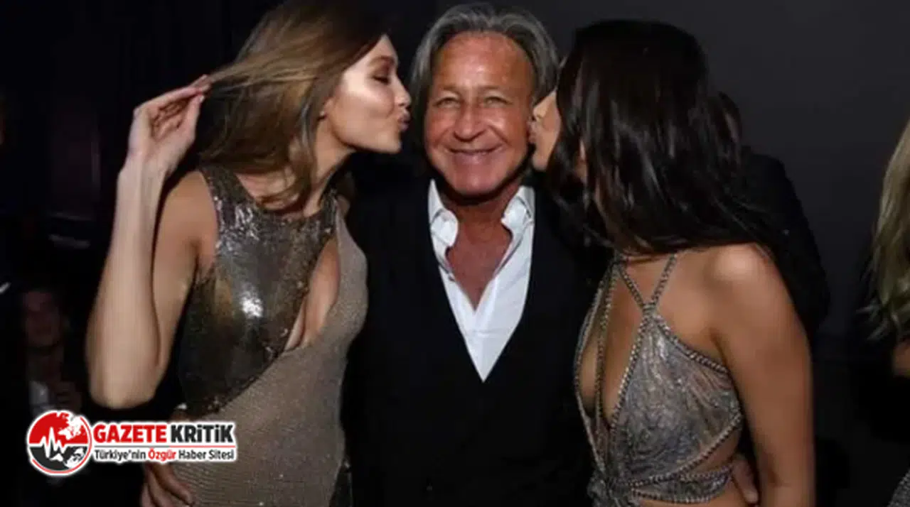 Dünyaca ünlü milyader Ayasofya'da namaz kıldı!