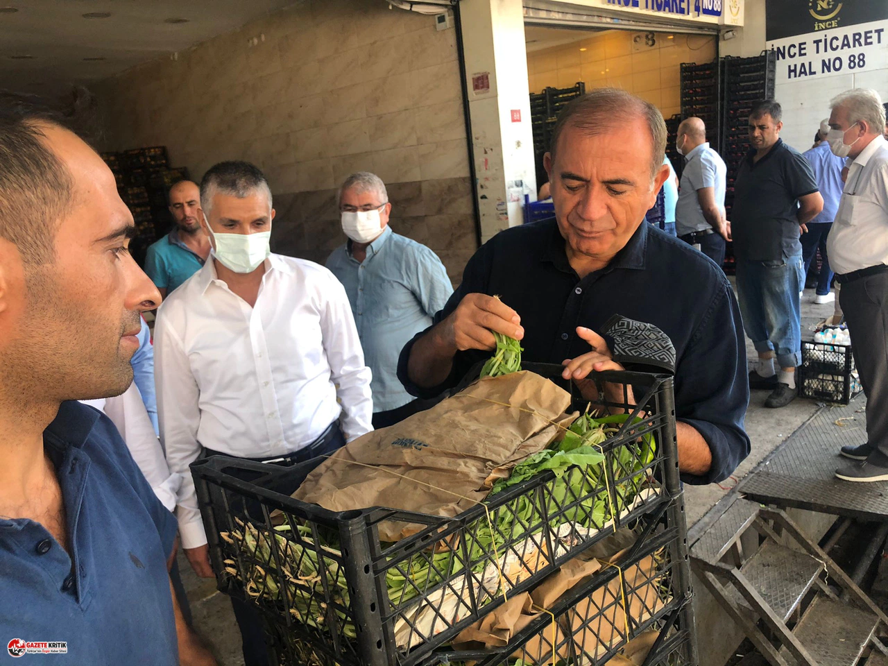 CHP'li Gürsel Tekin, ‘Hal Esnafı Can Çekişiyor”