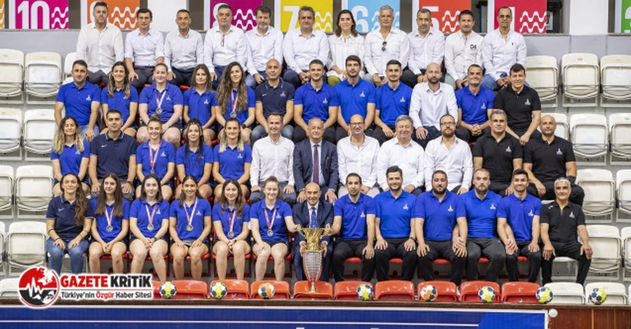 İzmirli sporcular 2021'in altın dönemini yaşadı!