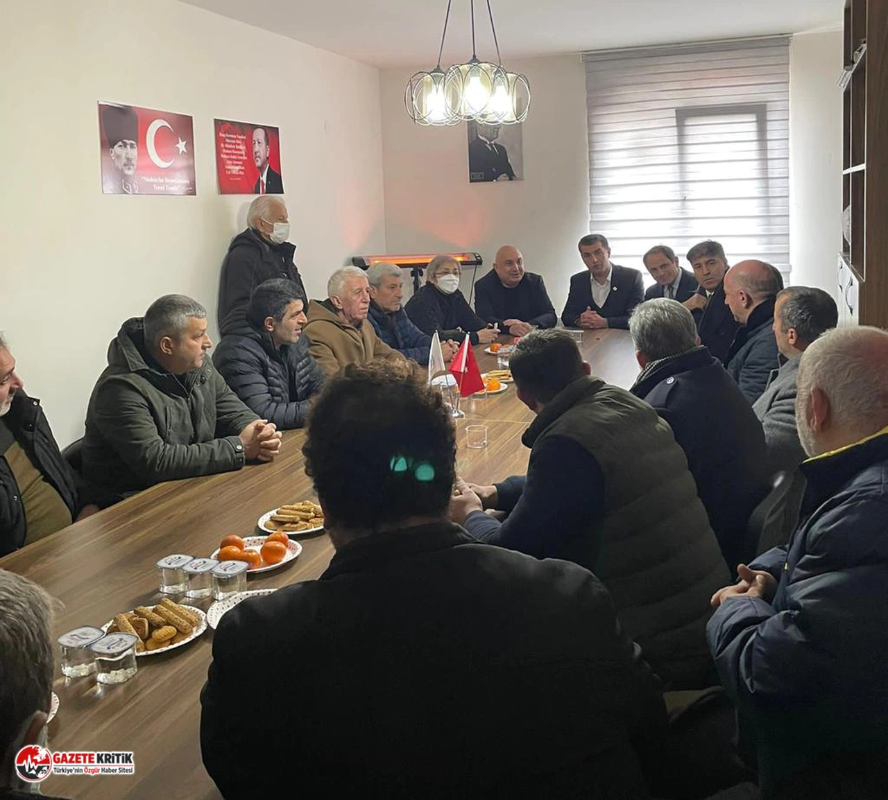 CHP, BİR HAFTADA 10 BİN EVİ ZİYARET ETTİ