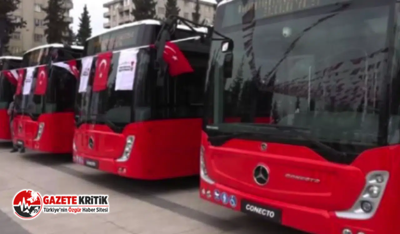 "AKP'li Başkan Eski Otobüsleri Boyatıp Yeni Diye Kurdele Kesti!"