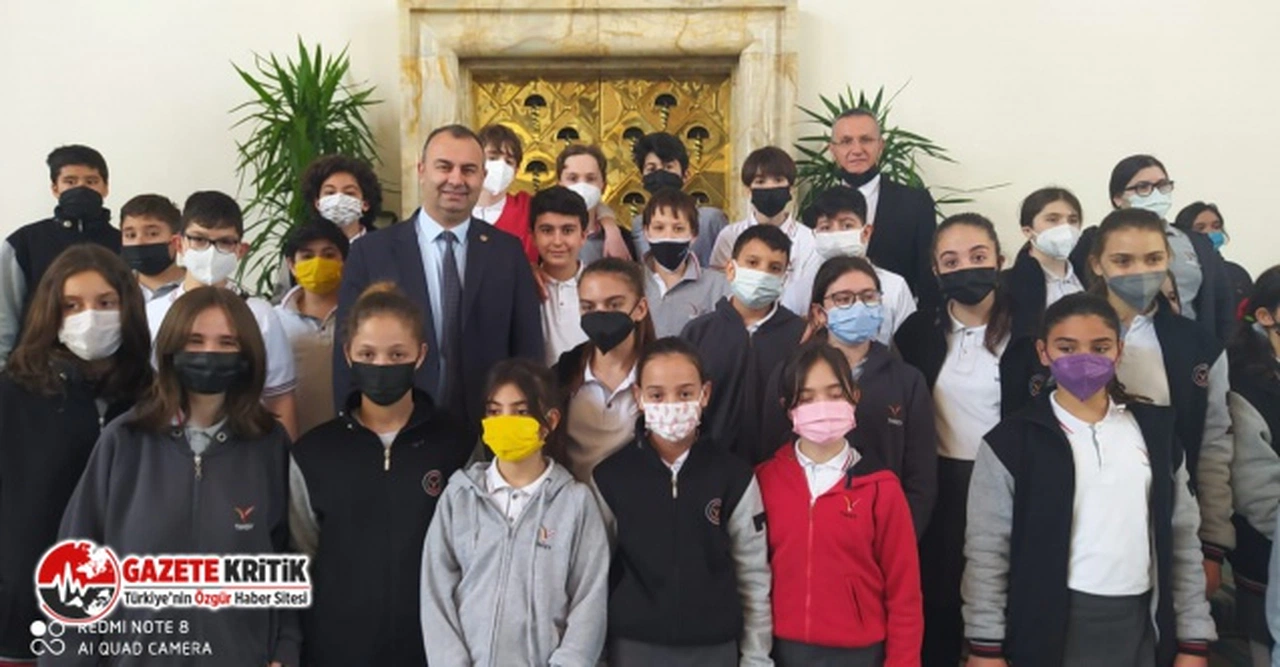 CHP PM Üyesi ve İzmir Milletvekili Ednan Arslan:23 Nisan’ı 1920 inancı ve kararlılığı içinde birikmiş heyecanımızla kutluyoruz