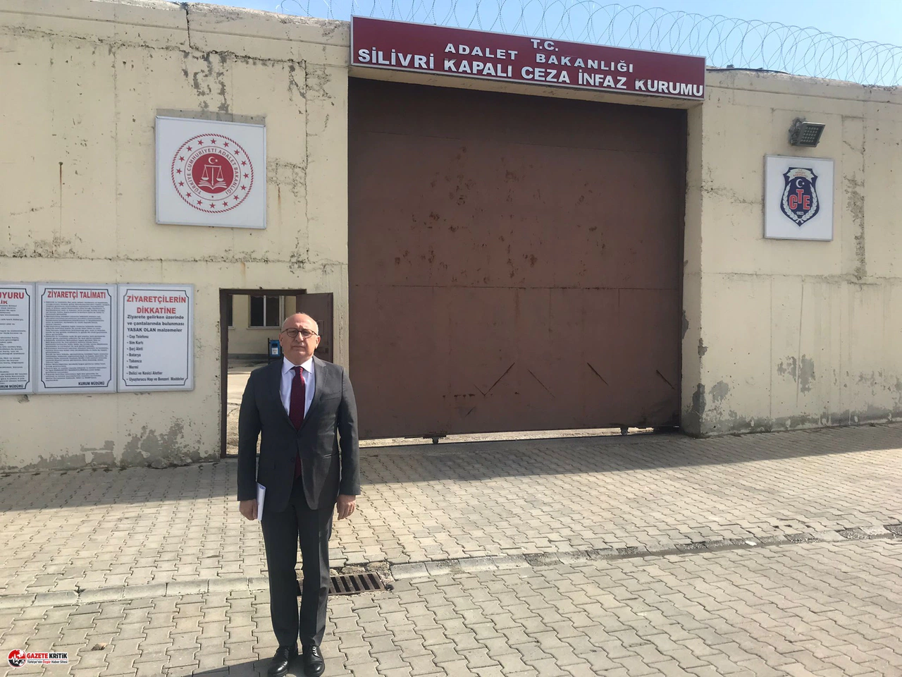 Utku Çakırözer'den Kavala için özgürlük çağrısı!
