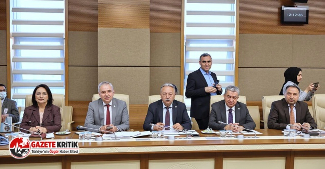 CHP'li Şevkin:Belediye gelirleri tırpanlanıyor