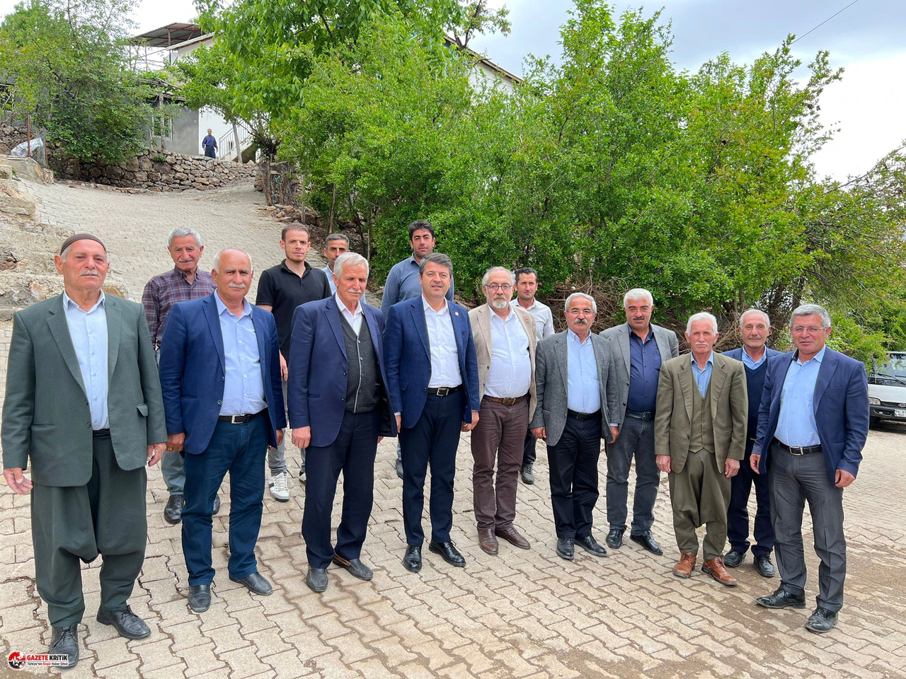 CHP'Lİ TUTDERE AKP’NİN 20 YILDIR UNUTTUĞU KÖYLERE ÇIKARMA YAPTI