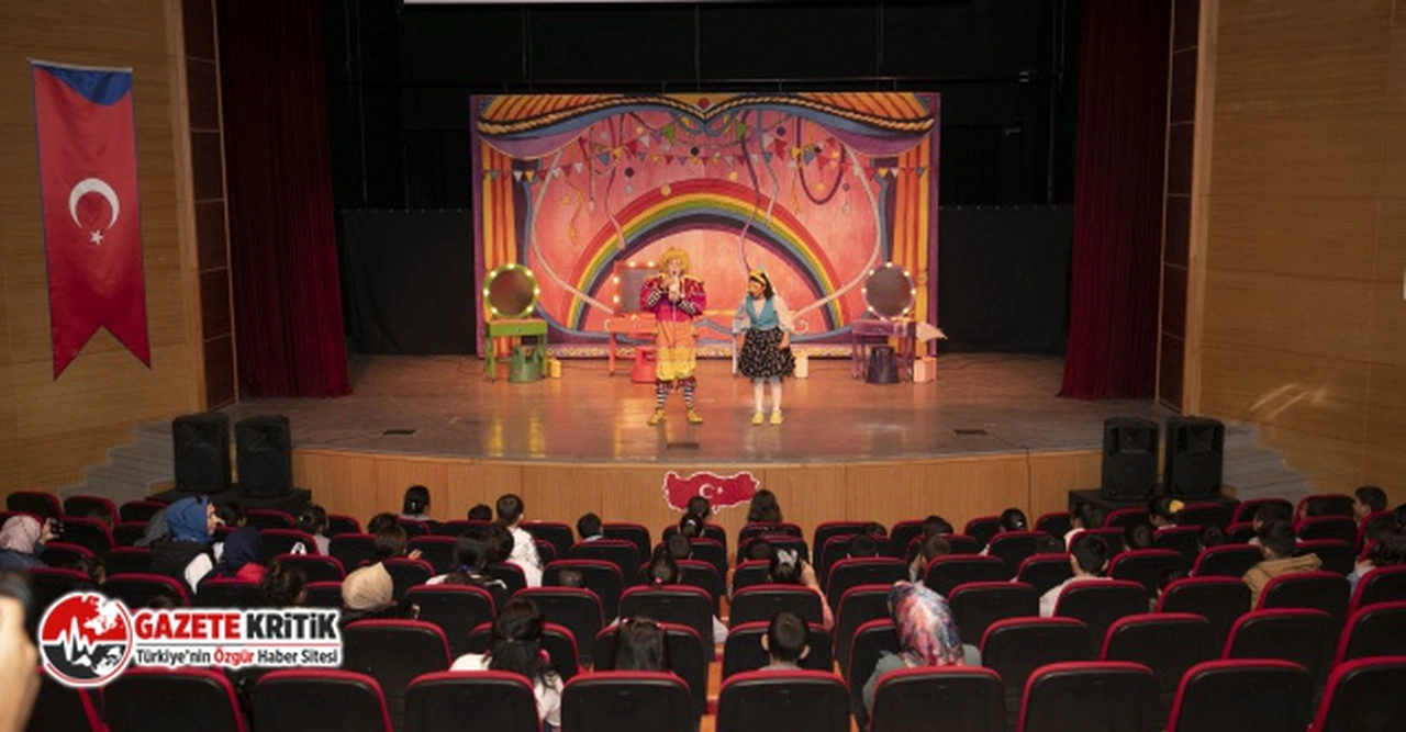 "MERSİN BÜYÜKŞEHİR BELEDİYESİ’NİN TÜM OLANAKLARIYLA SANAT MERSİN’İN HER KÖŞESİNDE”