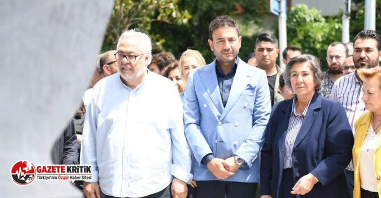 BEŞİKTAŞ’TA NAZIM HİKMET ŞİİRLER VE TÜRKÜLERLE ANILDI