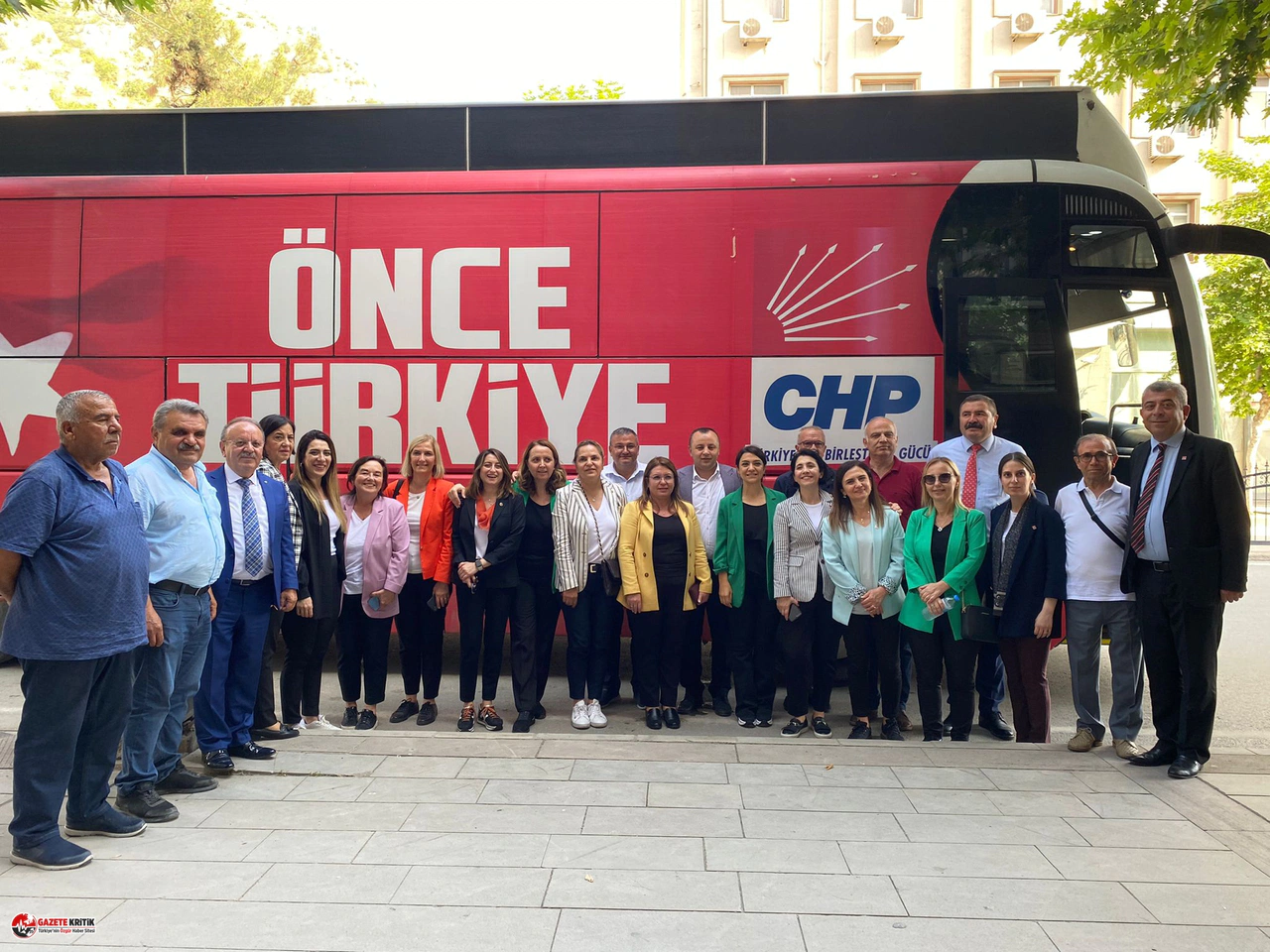 CHP HEYETİ AMASYA’DA: “20 YILLIK AKP İKTİDARINDA GÜLMEYİ UNUTTUK”