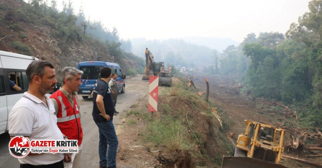 CHP’li Erbay: Ormanlar yanarken görmediğimiz uçak ve helikopterleri yangın saraya yaklaşınca gördük