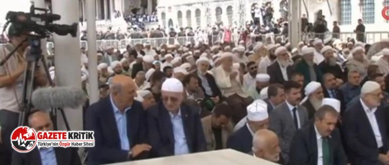 İsmailağa Cemaati’nin lideri Mahmut Ustaosmanoğlu cenazesine CHP Milletvekili İlhan Kesici'de katıldı!