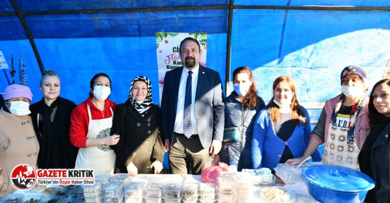 Çiğli'nin Emektar Kadınlarından Üniversite Öğrencilerine Burs Desteği