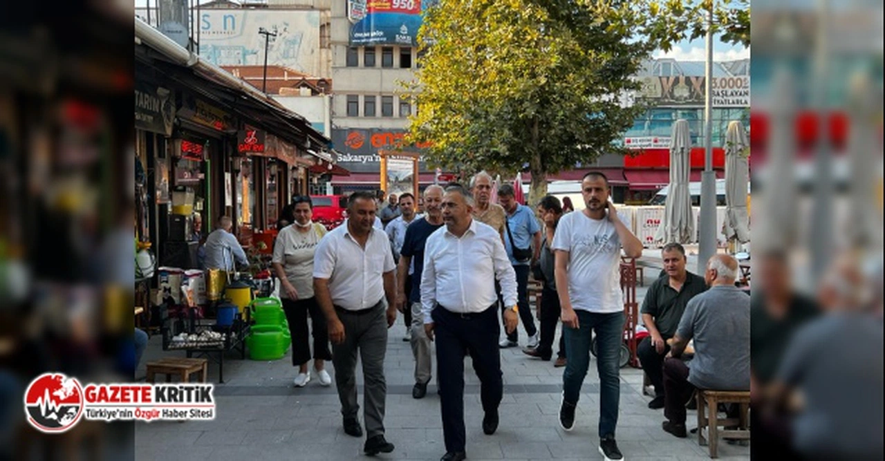 İYİ Parti Adapazarı Teşkilatı ayakkabıcılar çarşısında