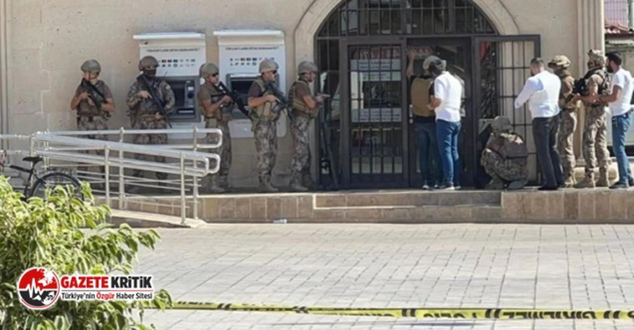Son Dakika: Antalya'da banka müdürü rehin alındı!
