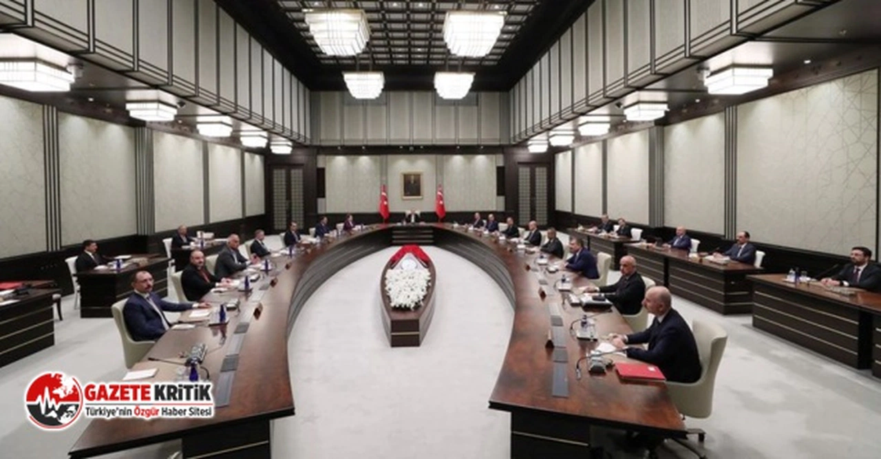 Cumhurbaşkanlığı Kabinesi yarın toplanıyor:Gündemde, başörtüsüne anayasal güvence için hazırlanan taslak var