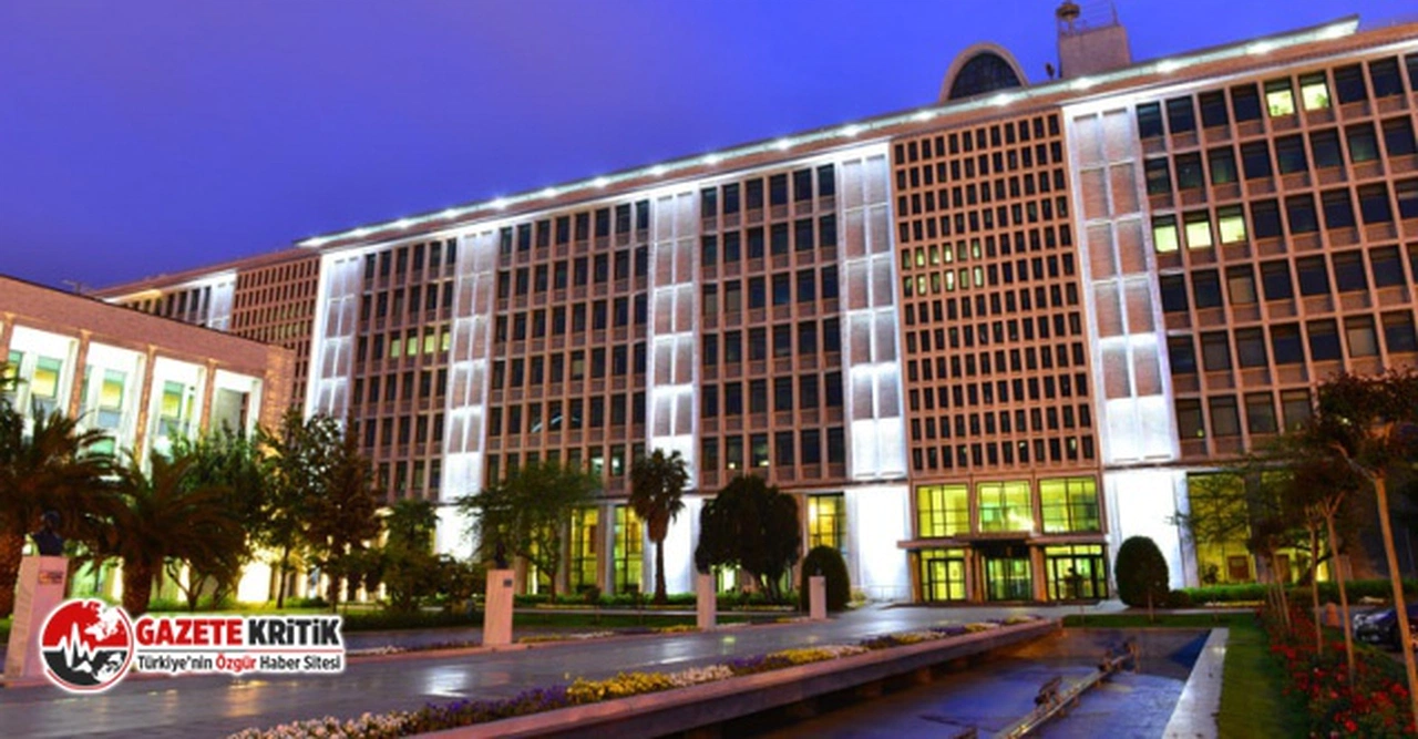 İBB'de işe alımlarla ilgili raporu Cumhuriyet Başsavcılığı'na teslim edildi