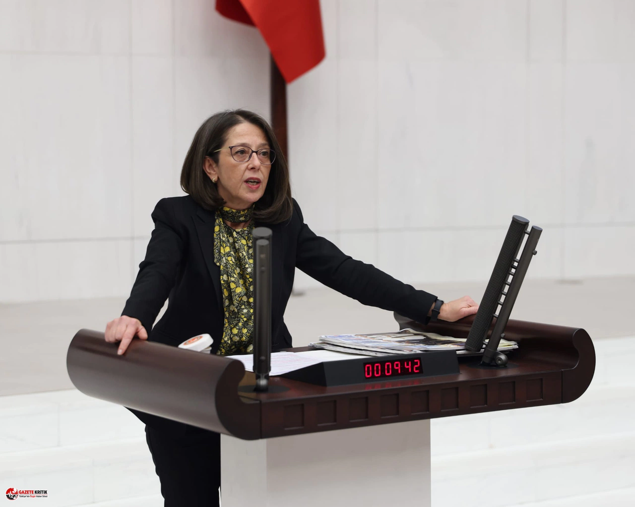 Oya Ersoy; asgari ücretten düşük emekli maaşı alan kişilerin sayısını Çalışma ve Sosyal Güvenlik Bakanı’na sordu