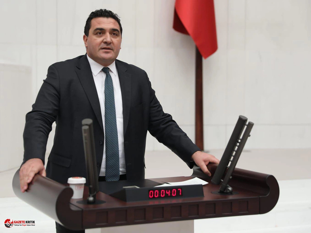 CHP’Lİ KARASU: DEPREMİN ARDINDAN İNŞAAT SEFERBERLİĞİ BAŞLATAN İKTİDARIN AKLINA SİVAS DEMİR ÇELİK NEDEN GELMİYOR?