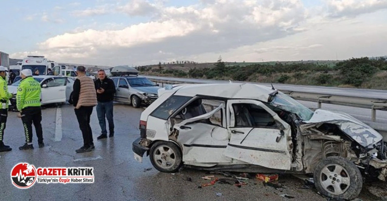 Ankara'da zincirleme trafik kazası: 1 can kaybı, 11 yaralı