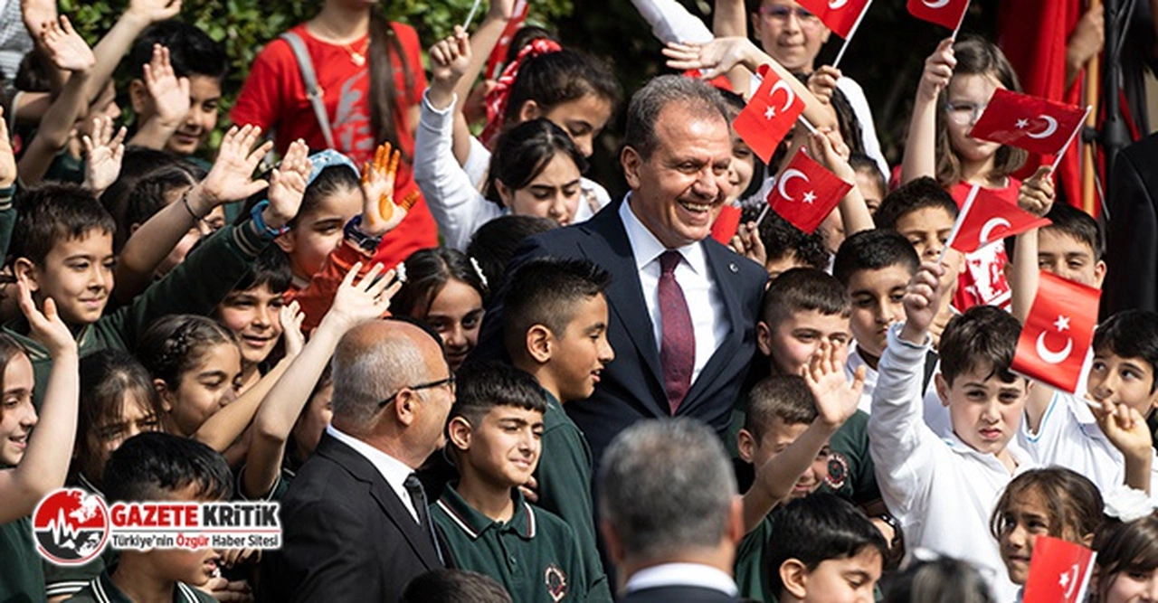 Başkan Seçer, 23 Nisan dolayısıyla düzenlenen törene katıldı