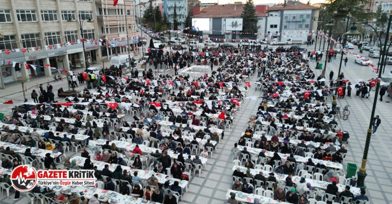 Burdur Belediyesinden 6 bin 500 kişilik iftar yemeği