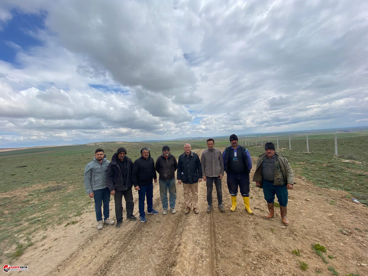 Çakırözer: “Seçim öncesi meraları peşkeş çekmenin hesabını soracağız!”