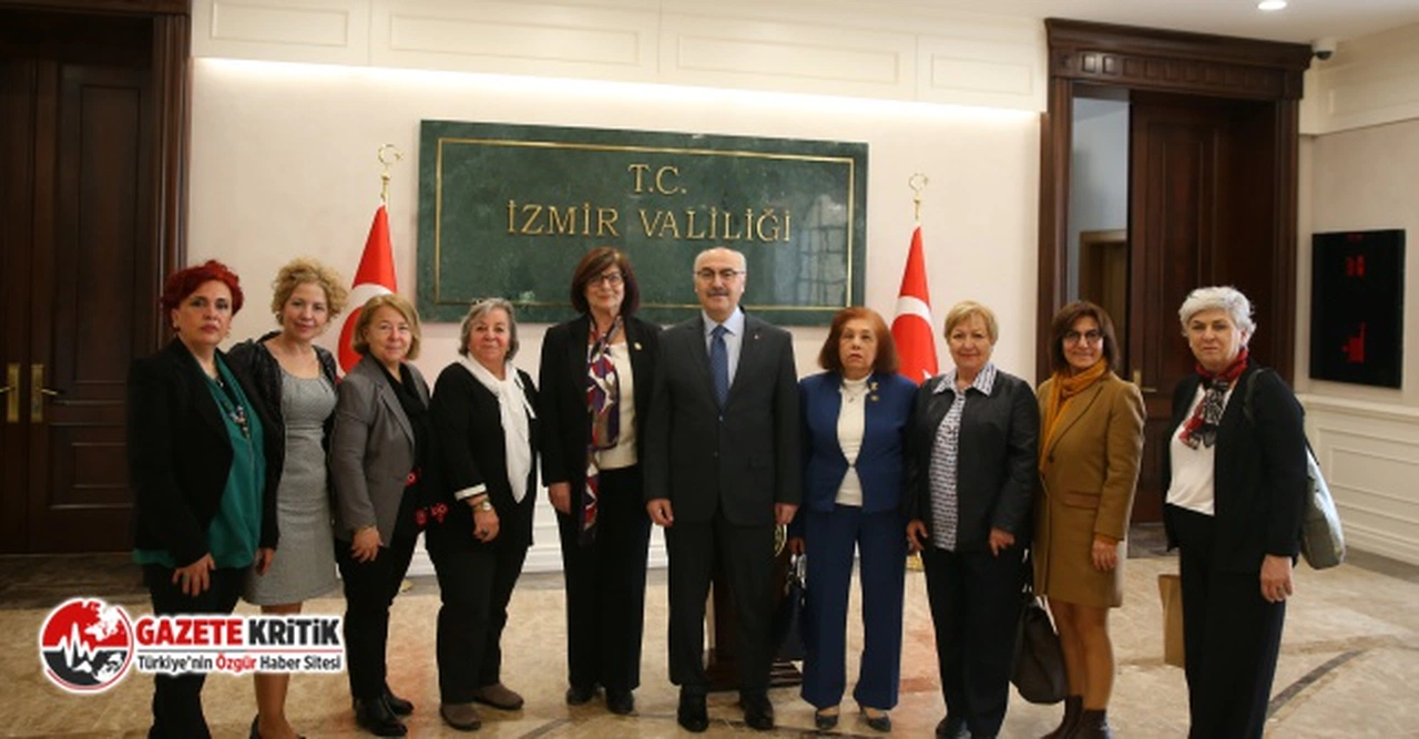 İzmirli kadın derneklerinden Vali Köşger’e ziyaret..