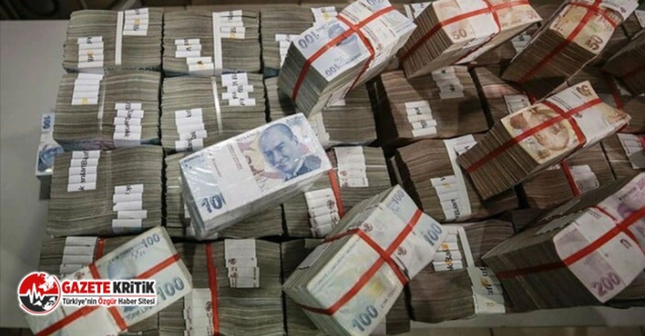Bütçe, 4 ayda yaklaşık 400 milyar lira açık verdi