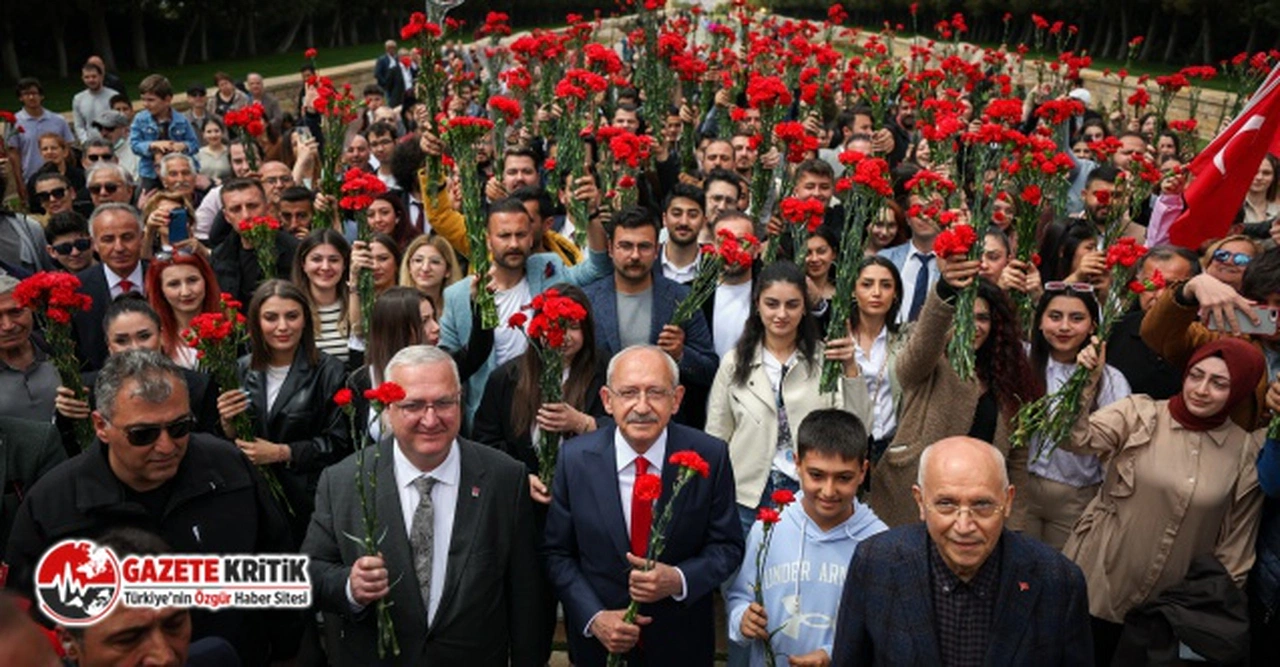 Kemal Kılıçdaroğlu'nun Anıtkabir'de: "Cesaret eden kazanır. Biz Ata'mızdan öyle öğrendik"