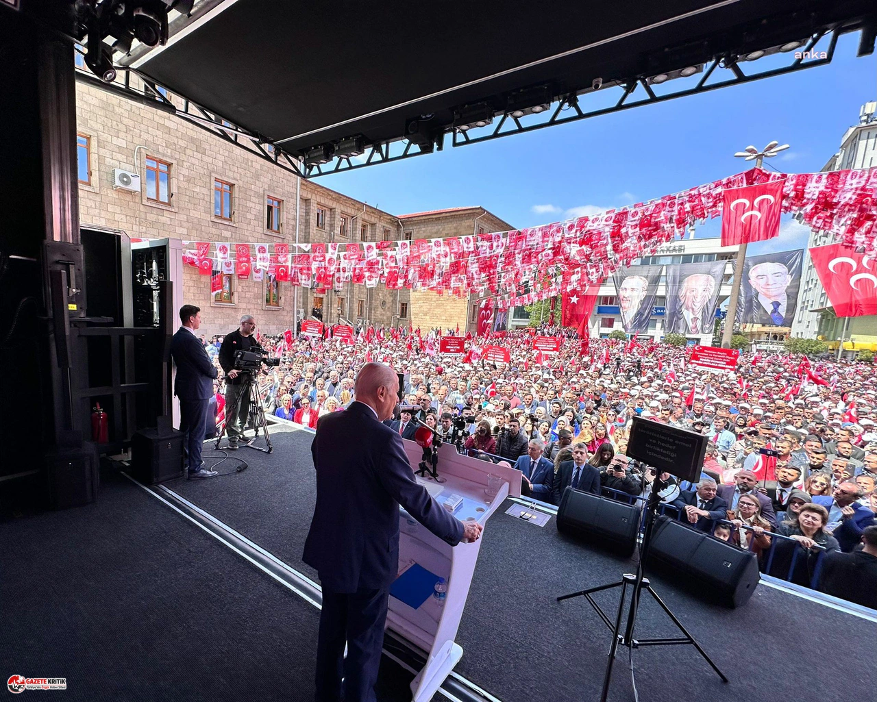 MHP Genel Başkanı Devlet Bahçeli: "Terörizmin Kürt kökenli kardeşlerimle ilişkilendirilmesi hakarettir, hıyanettir”