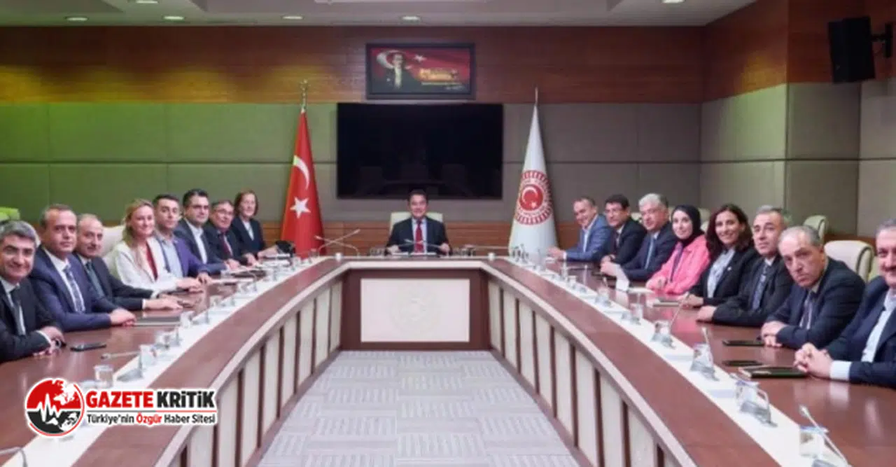 Ali Babacan, DEVA Partili milletvekilleriyle toplandı