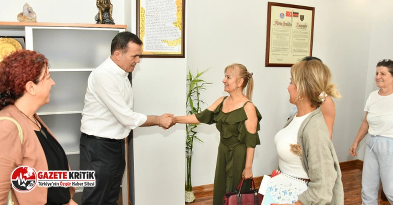 Depremzedeler için seferber olmuştu: Kadınlardan Başkan Abdullah Özyiğit’e teşekkür ziyareti