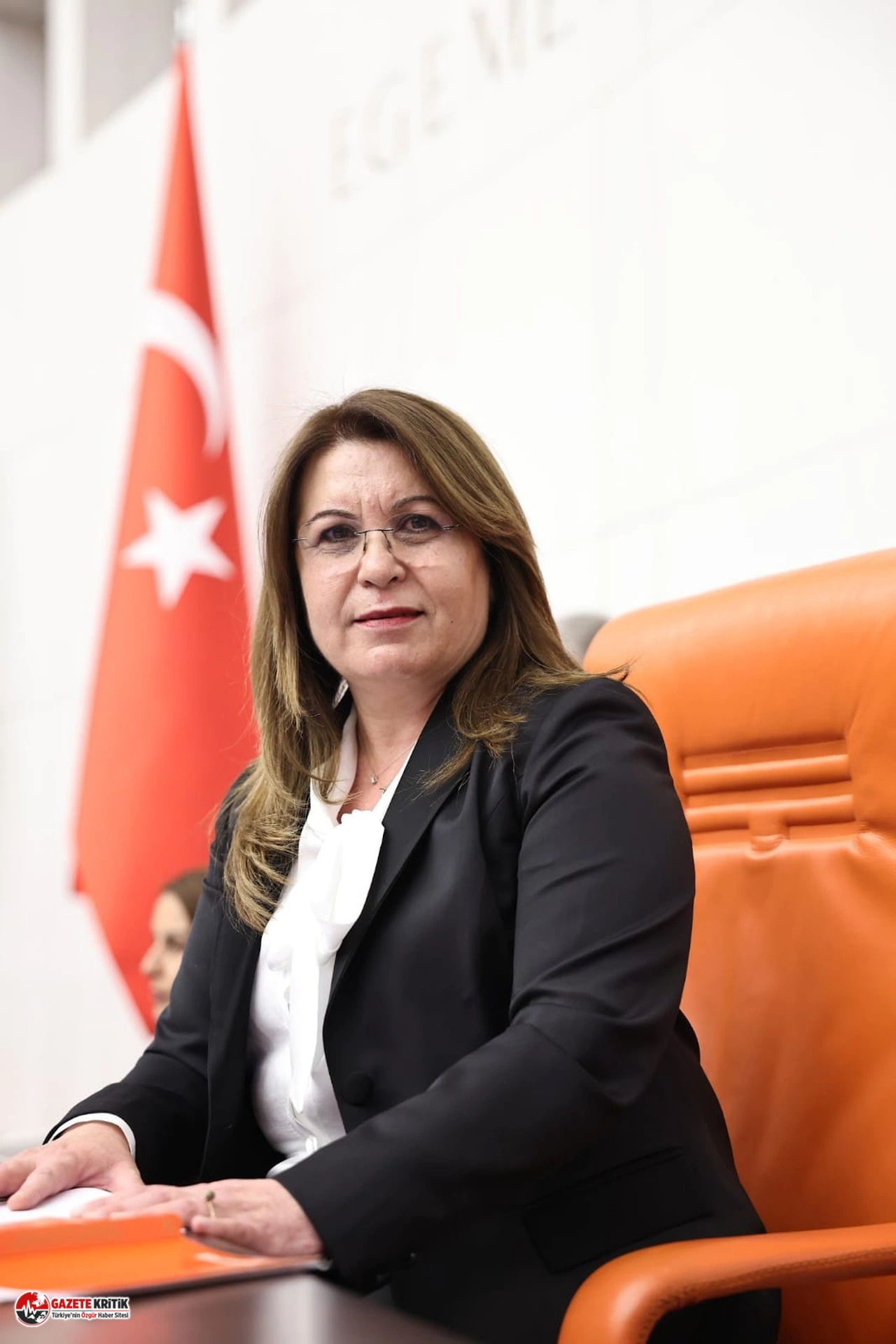 CHP'Lİ KARACA:EĞİTİM ÖĞRETİM YOKSULLUĞU VE GELECEKSİZLİK SINAVI